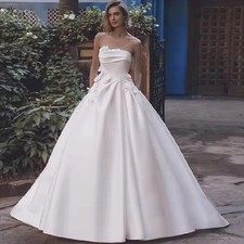 Strapless A-line Pleated 3D Flowers Wedding Dress Lace-up Back Train Bride Gown