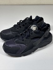 Size 8.5 Nike Air Huarache Triple Black Sneaker - 318429-003