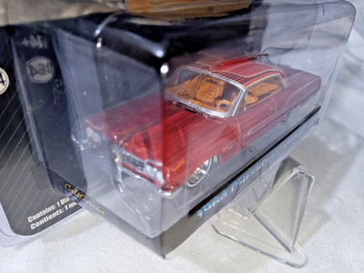 1:64 CALIFORNIA LOWRIDERS 1964 CHEVROLET IMPALA CUSTOM CONTINENTAL NOT PRODUCED!