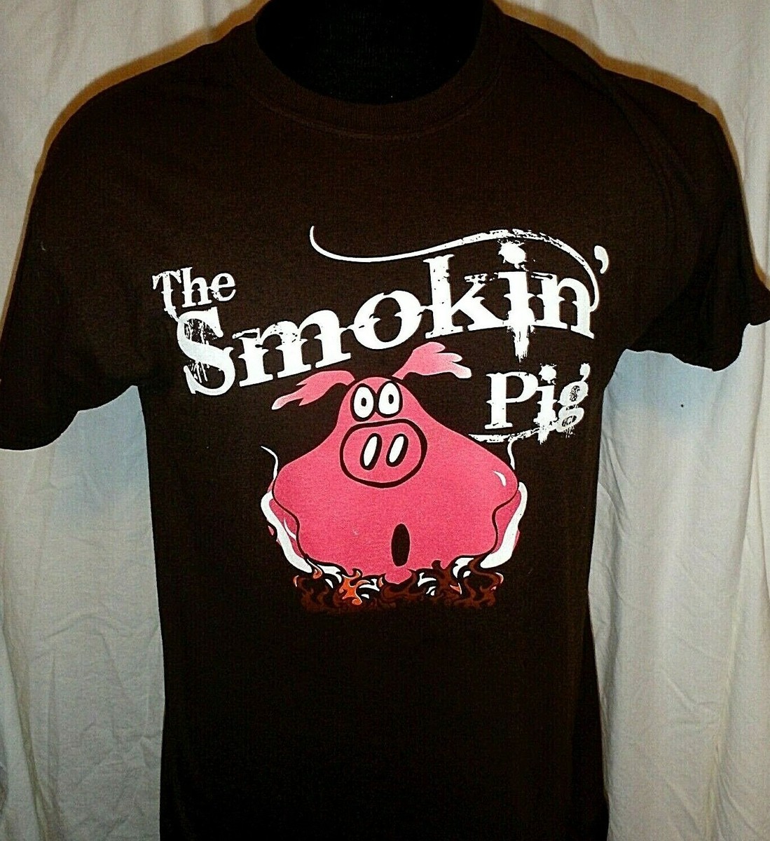 The Smokin Pig Restaurant shirt Size Medium Best Butts in Town Pendleton SC