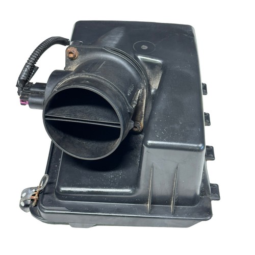 2005 Chevrolet Uplander Relay Terraza OEM Air Cleaner Filter Housing Cover 05 - Picture 2 of 12