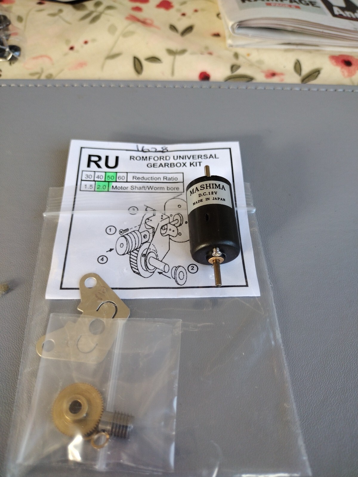 Mashima 1628 Flat CanMotor And Romford Universal Gearbox Kit. 00 Gauge