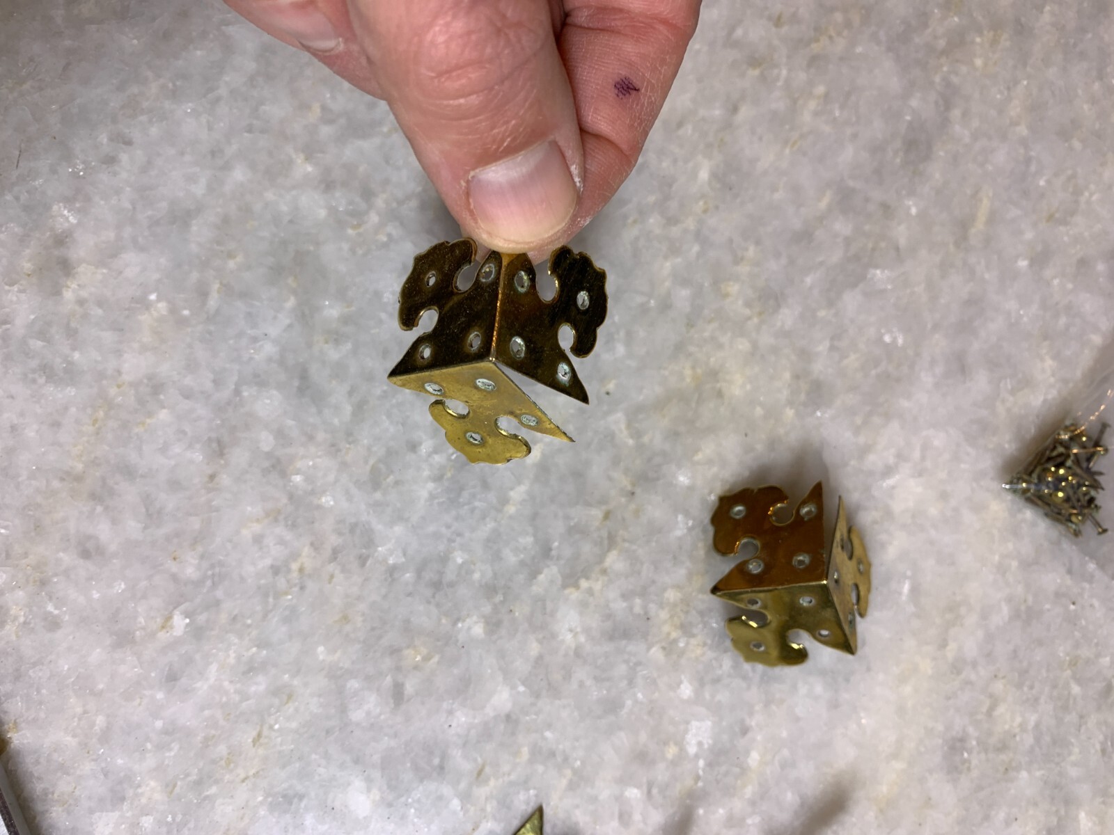 Antique Vintage Brass Box Trunk Chest Corner Guard Guards Protectors Metal Gold