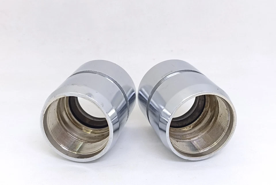 Par exterior de tuerca de horquilla delantera Yamaha RD125 AS3 AS2C AS1C TA125 Japón NOS Foto 2 de 4