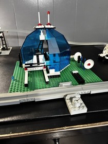 LEGO 6990 Futuron Monorail Transport System Incomplete