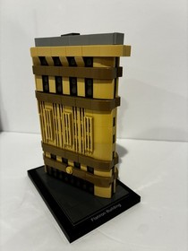 Lego Architecture Lot: Leaning Tower Of Pisa 21015, Flatiron 21023, NYC 21028