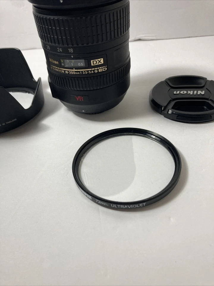 Nikon DX Zoom Lens AF-S NIKKOR 18-200mm 1:3.5 - 5.6 G ED WITH FILTER - Image 3 of 4