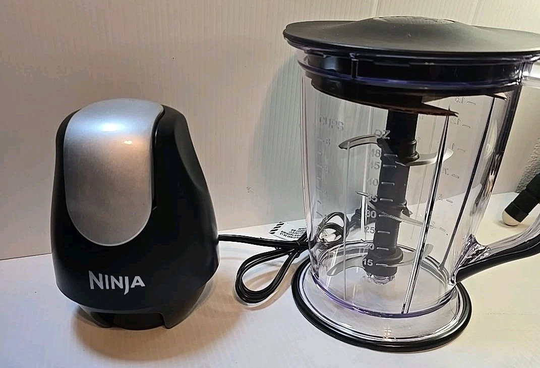 New Ninja Master Prep Professional Crush Blend Chop Food Drink Maker Open Box