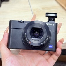 95 NEW-Sony RX100 20.2 MP 3.6 x Compact Digital Camera w/Charger Card Battery