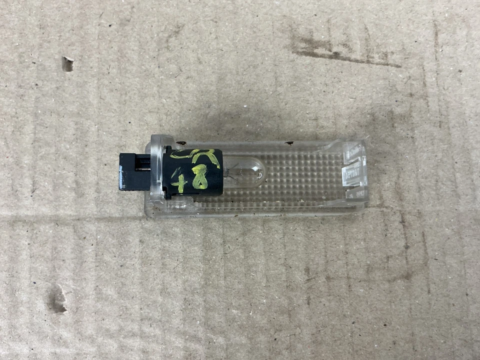 Range Rover Sport 2006-2009 panel interior puerta luz de cortesía XDC000071 OEM Foto 3 de 4