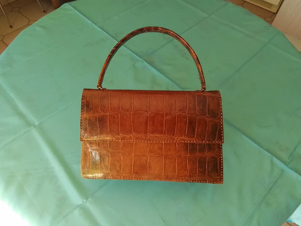 GRAND SAC A MAIN EN VERITABLE CUIR DE CROCODILE - Photo 2/4