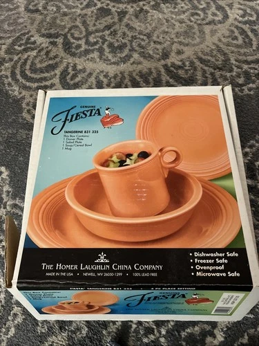 Fiestware Tangerine 4pc Place Setting HLC 831 325 RETIRED BRAND NEW In Box
