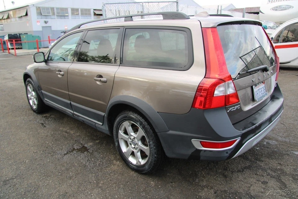 2009 Volvo XC70 3.2 - Image 4 of 4