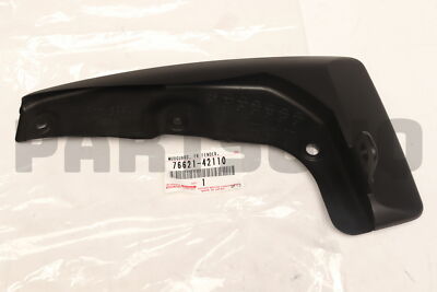 7662142110 Genuine Toyota MUDGUARD, FRONT FENDER, RH 76621-42110