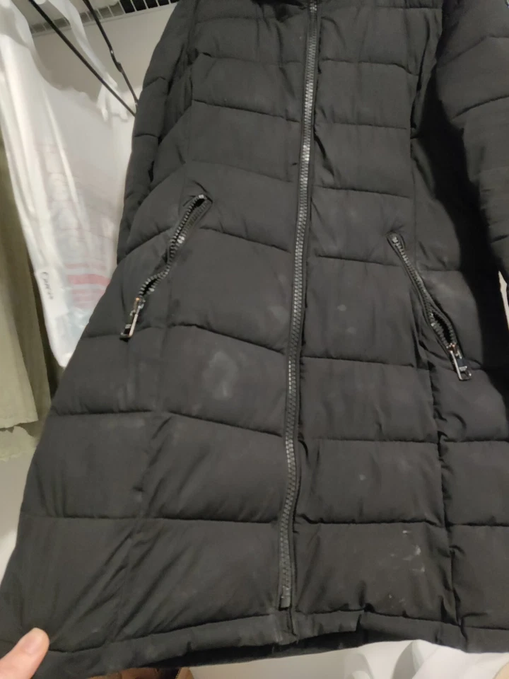 RETURN Andrew Marc Feminino de Pele Sintética com Capuz Chevron Parka Preto Tamanho L $180 7D021 - Imagem 4 de 4