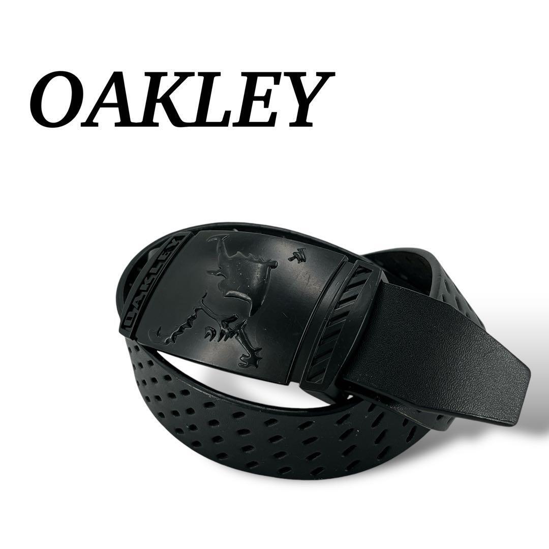 Oakley Belt Skull Buckle Punching Black Leather y2k 00s Oakley Belt Skull Buckle Punching Black Leather y2k 00s