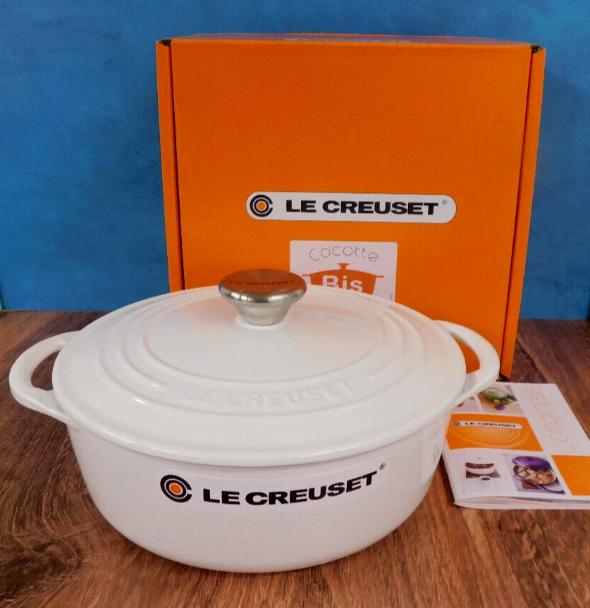 Le Creuset Cast Iron 2.75 Quart Shallow Oven, White  *NEW*