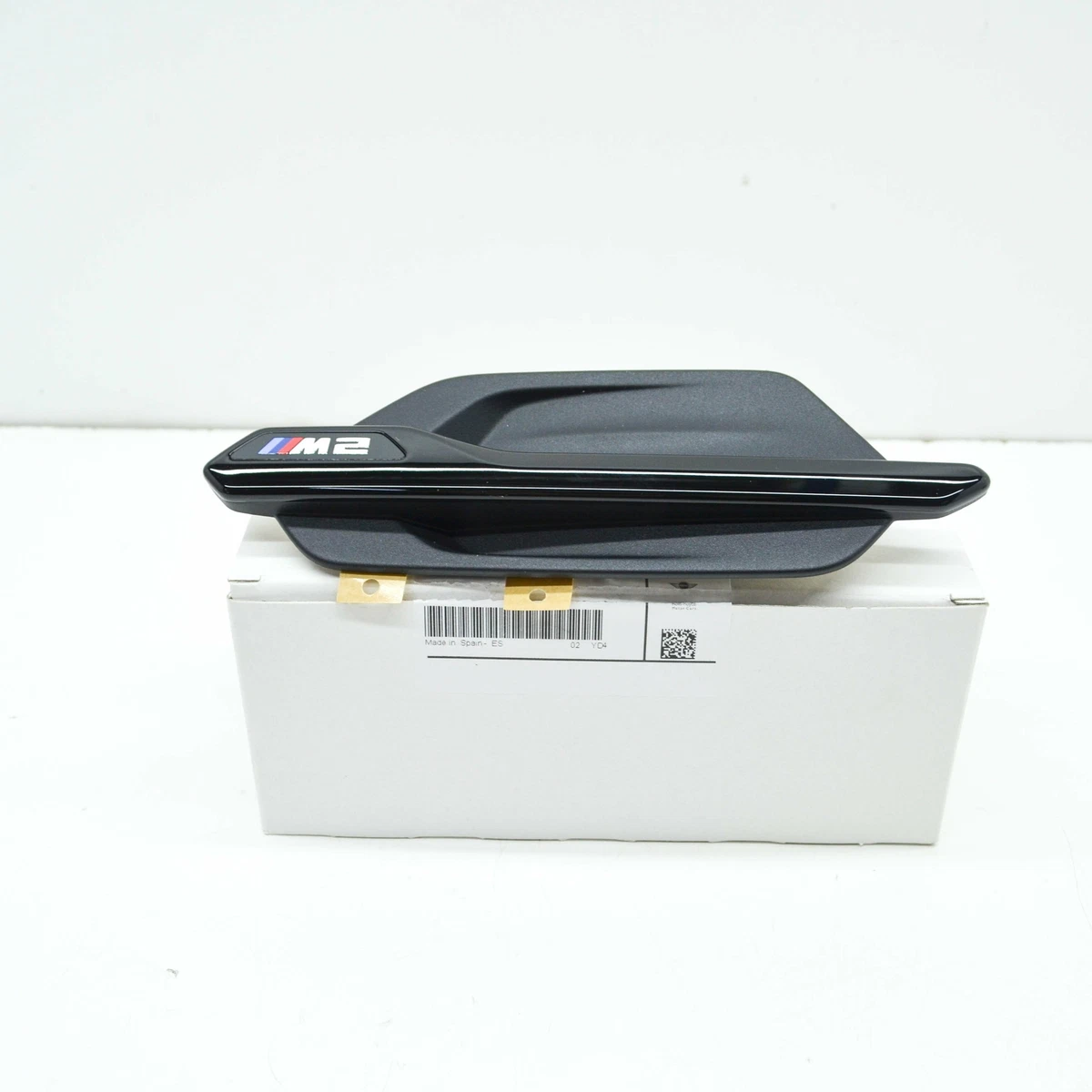 NEW BMW M2 F87 LEFT WING FENDER BADGE TRIM 51712407179 2407179  