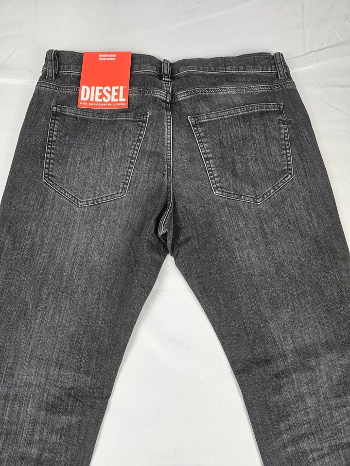 Diesel D-Strukt-Z-T Jogg Jeans Sweat Jeans denim grau Größe 34  A6 - Bild 4 von 4