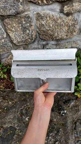 Vintage Solid Aluminum Simplex Mail Box, Wall Mount - Picture 5 of 9