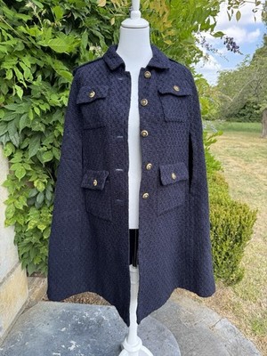 CHANEL Haute Couture Navy Tweed Cape Jacket – Rare Vintage