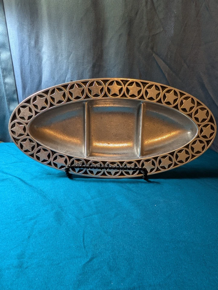 "Plato para servir Wilton Armetale 14"" ovalado dividido estrella solitaria vintage". Foto 3 de 4
