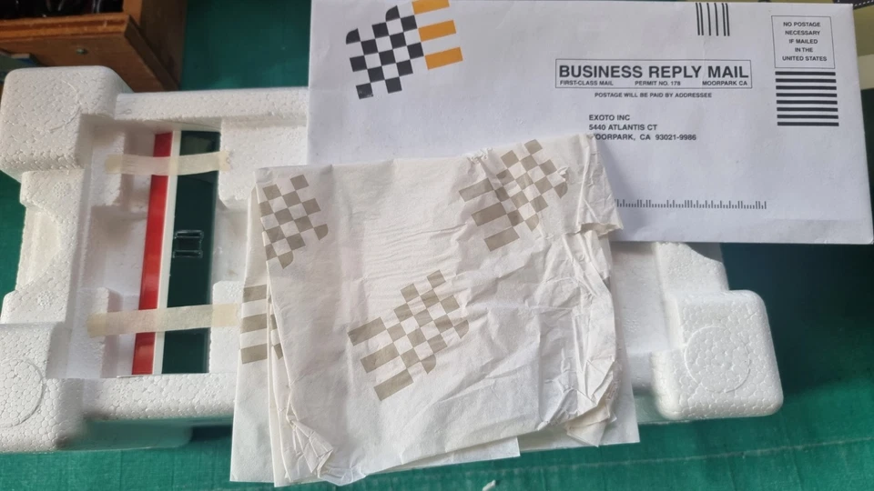 Exoto 1:18 JAGUAR XJR-9 MTB00 105 - Immagine 3 di 4