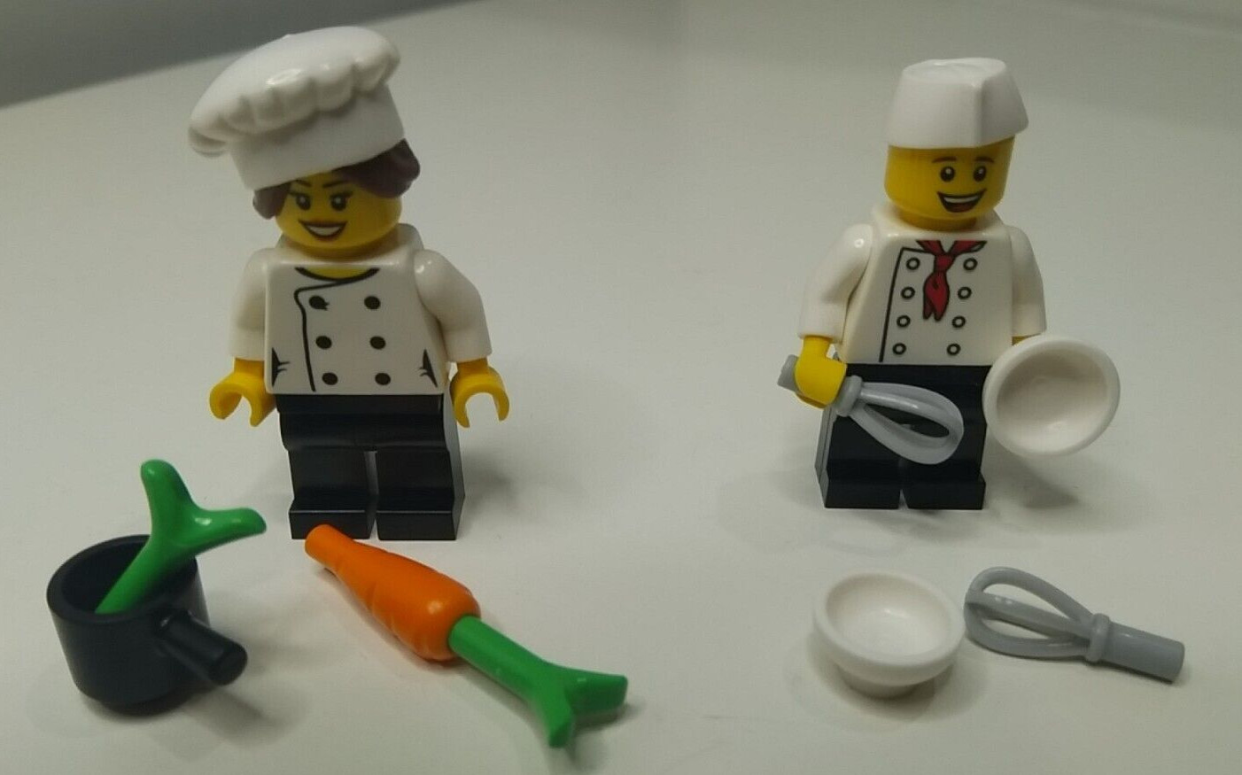 Set 2 Minifigures LEGO House Billund Chef 40356 + 40394 Nuove