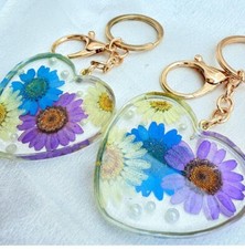 2 Pic Multi Color Flower Resin Keychain Ring Real Dried Flower Charm For Bag