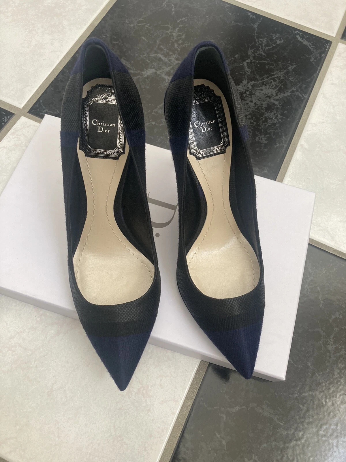 Escarpins à orteil pointu Christain Dior Declinaison 100 % authentiques neuves dans leur boîte taille 37