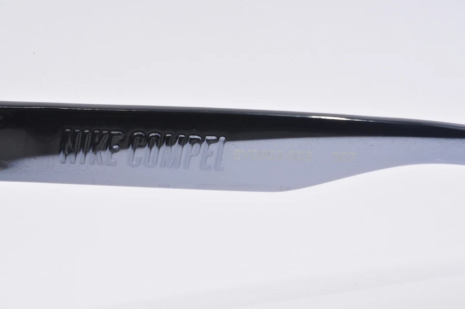 Gafas de sol Nike COMPEL P EV0953 003 negro mate/plateado, talla 58-17-135 Foto 3 de 4