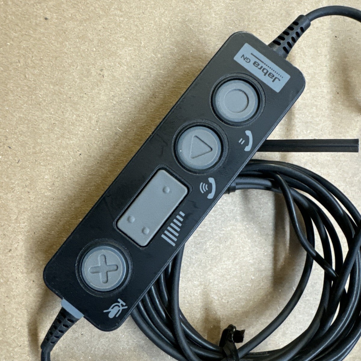 未使用　Jabra Biz2300 USB MS HSC015 片耳 マイク搭載 Amazon.com: Jabra Biz 2300 USB UC Mono Wired Headset
