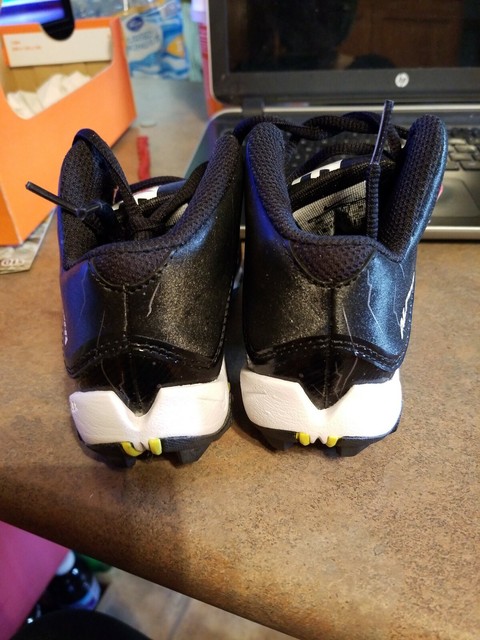 NIKE ALPHA SHARK 2 3/4 BG \ BLACK - WHITE - ANTHRACITE / YOUTH SIZE 10 C | eBay