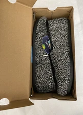 Tom’s Black & White Sweater Knit Alpargata W/Faux Fur Trim - SZ 8.5 NWB