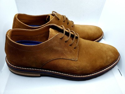 dezmin plain clarks