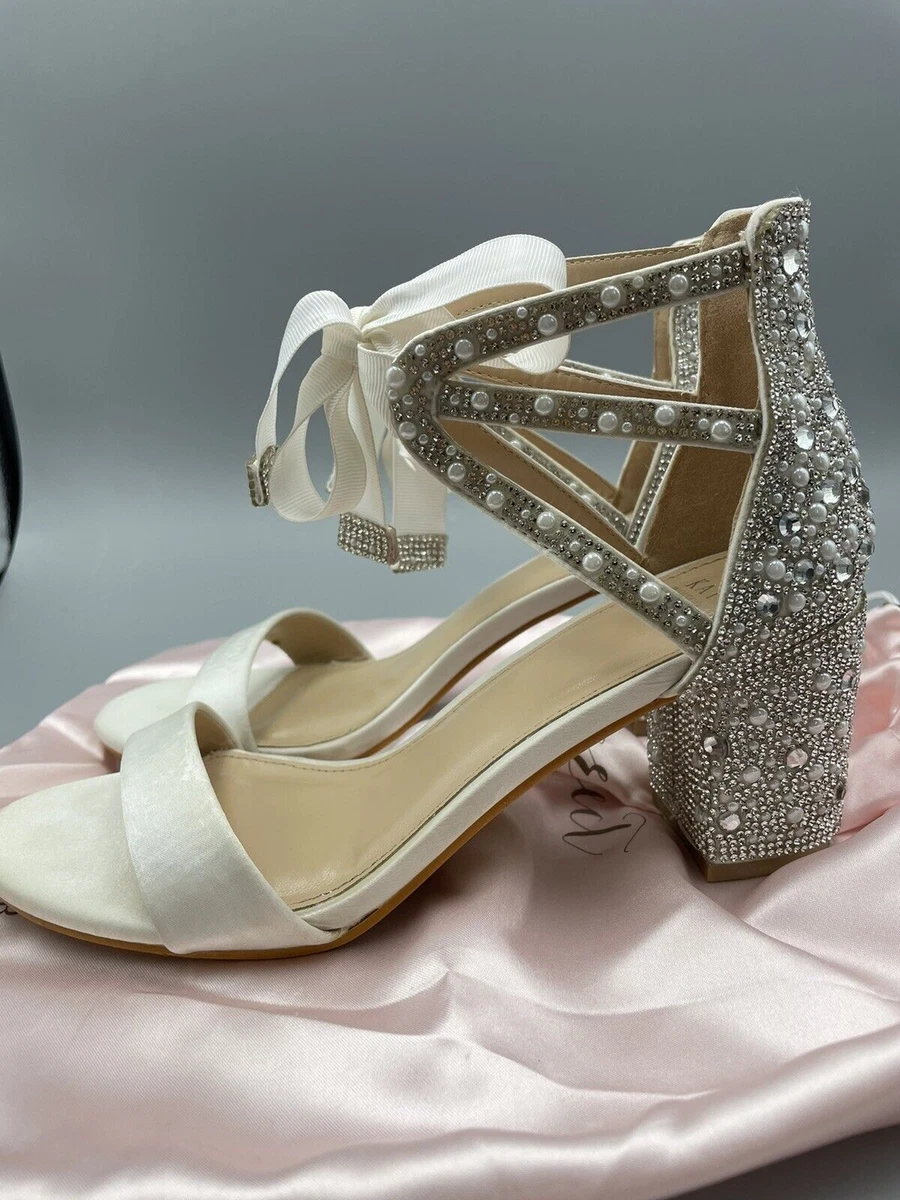 Lola store shoetique wholesale