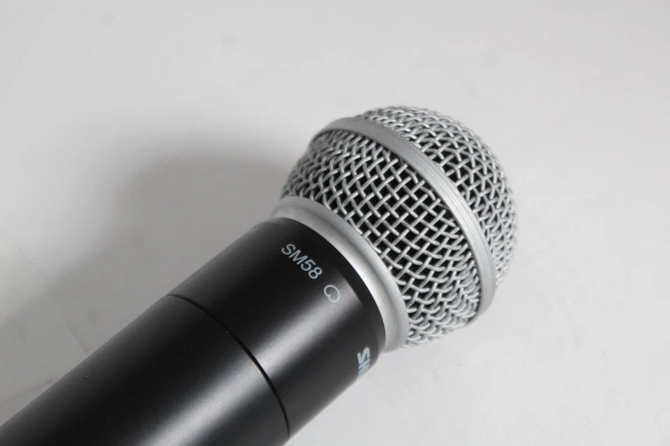 Shure SM58 SLX2 Wireless Handheld Microphone w/ Pouch - Image 2 of 4