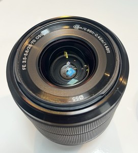 Sony FE 3.5-5.6mm / 28-70 OSS E-Mount Lens