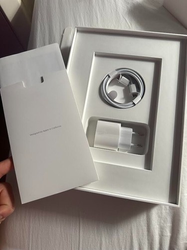 Apple iPad 2022 10,9 Zoll 10. Generation - 64GB - Wi-Fi - Bild 3 von 4