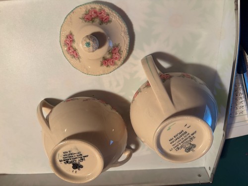 BEAUTIFUL VINTAGE JOHN MADDOCK & SONS LTD. ROYAL IVORY SUGAR BOWL & CREAMER SET - Picture 3 of 7