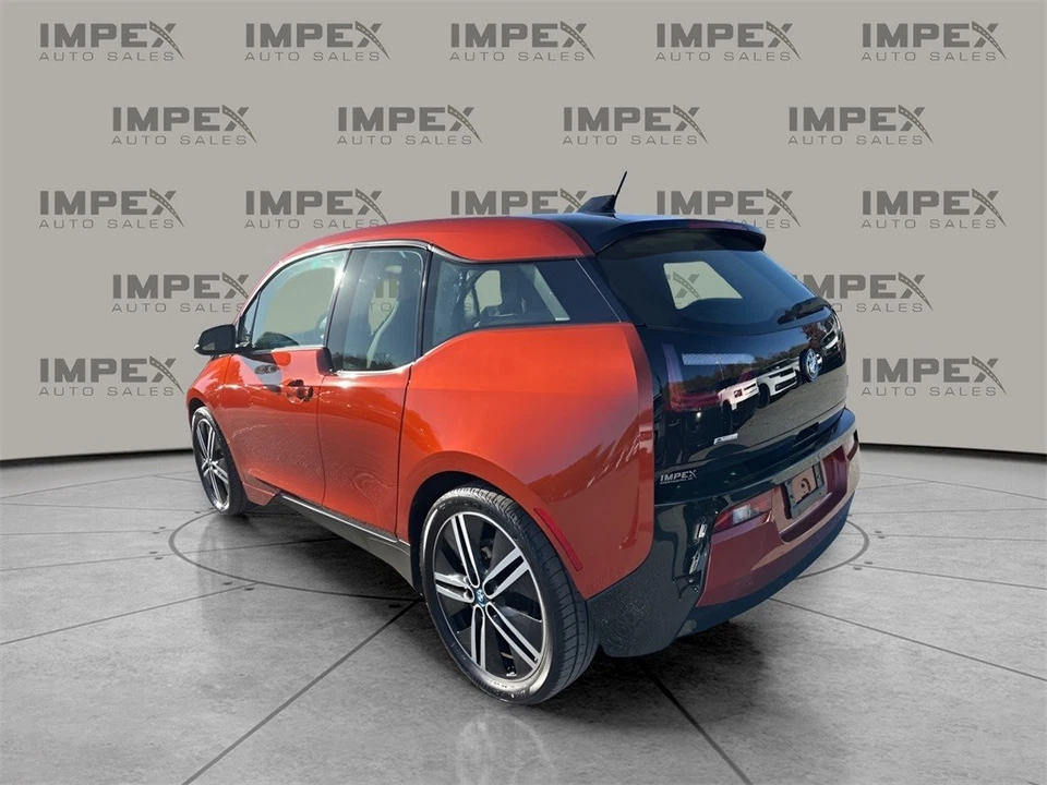 2015 BMW i3  - Image 3 of 4