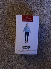 Hallmark Keepsake - "What's Her Favorite Song?" - 2025 *NEW / DB / FREE SHIP*