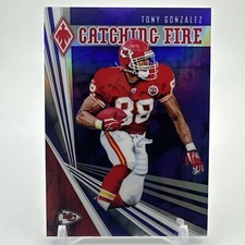 2019 Panini Phoenix - Tony Gonzalez /149 Catching Fire Purple Chiefs