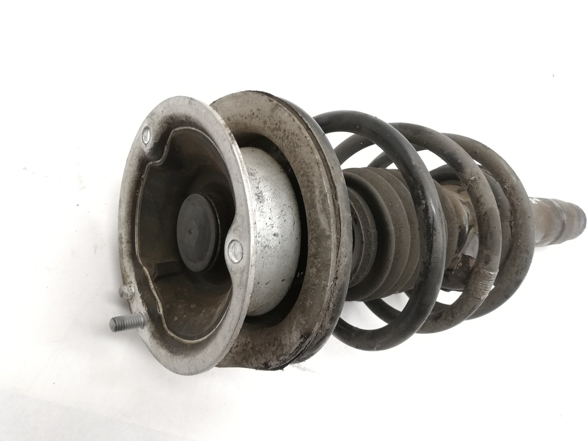 BMW X1 E84 xDrive 18 d Front Left Shock Absorber 6789853 2.00 BMW X1 E84 xDrive 18 d Front Left Shock Absorber 6789853 2.00