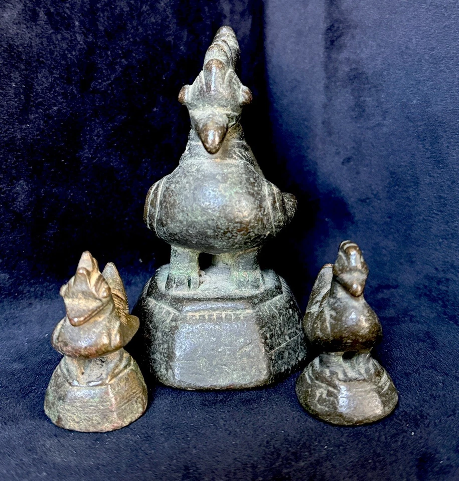 Antigo c. 1820 birmanês mianmar conjunto de 3 pesos de ópio de frango pátina natural - Imagem 3 de 4