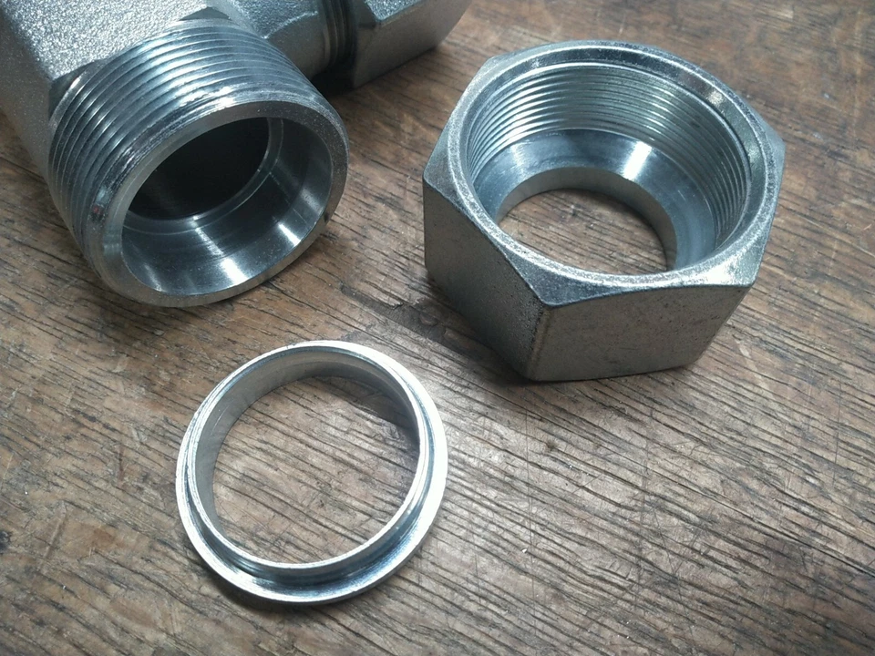 CAST 1-1/2" OD Tube Compression Tee - Image 2 of 2