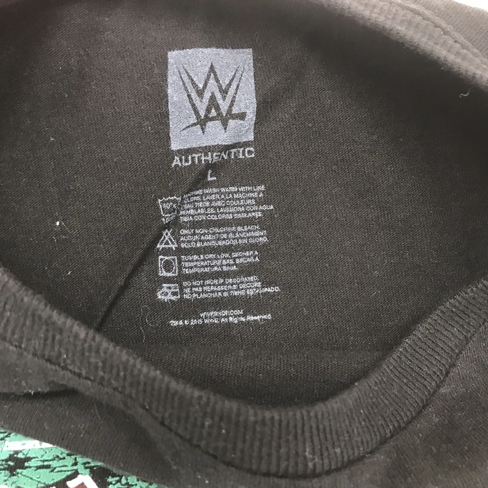 Camiseta Feminina WWE Autêntica Luta Livre - Brock Lesner Suplex City Preta - Grande - Imagem 3 de 4