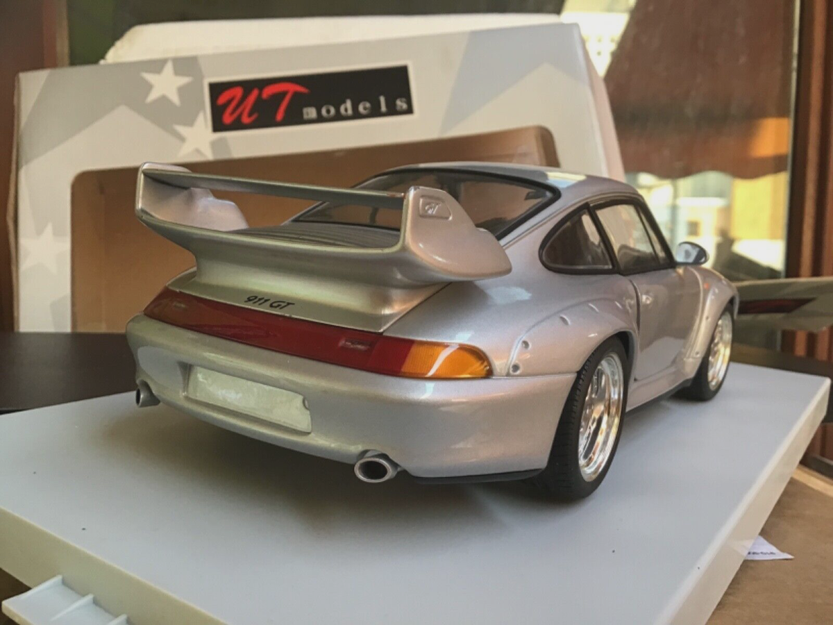 1/18 UT models, v. RARE, PORSCHE 911 ( 993 ), GT2, met 1/18 UT models, v. RARE, PORSCHE 911 ( 993 ), GT2, met