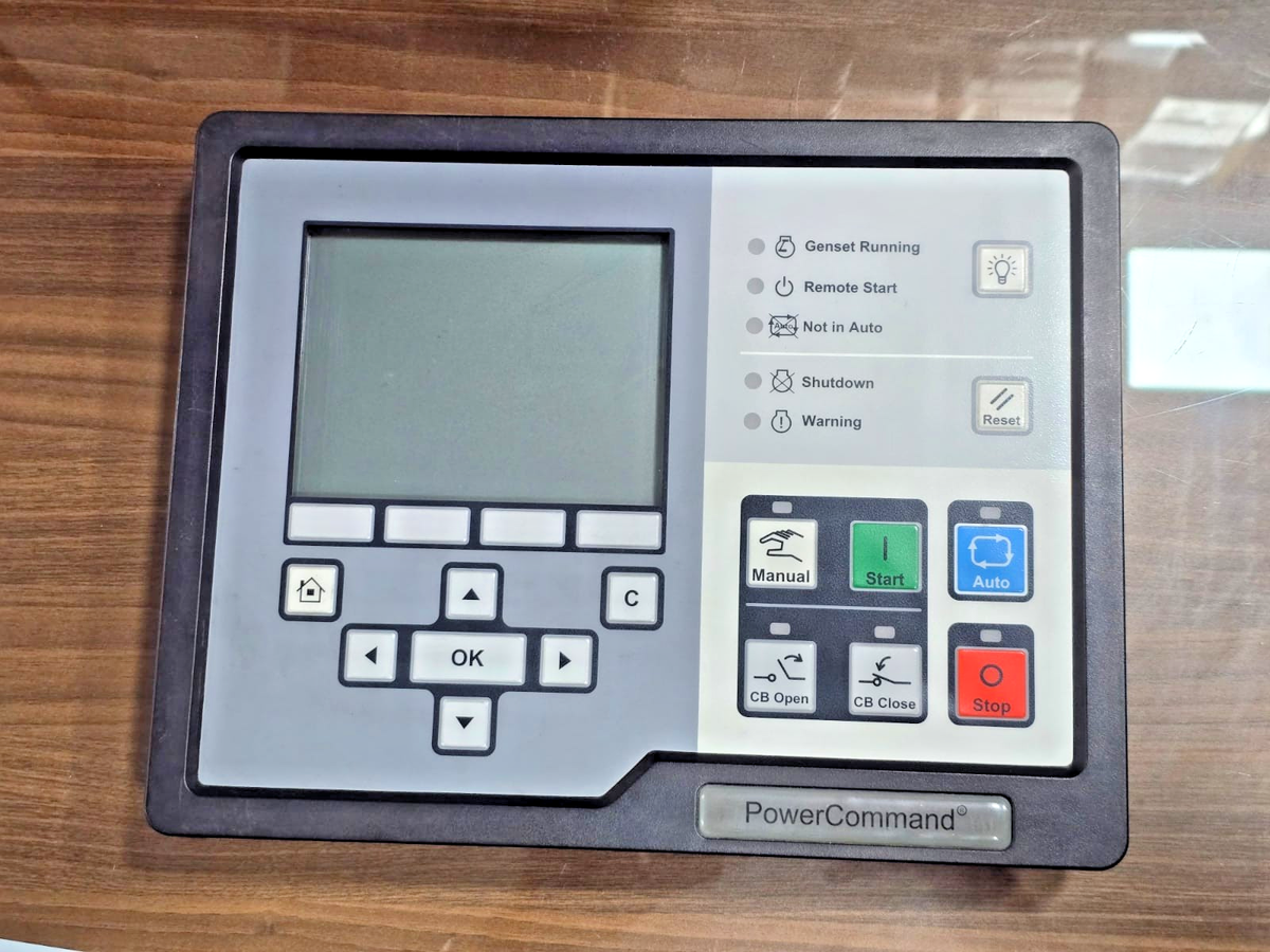 Cummins Power Command HMI 320 PCC3.3 Display; Part Number: 0300