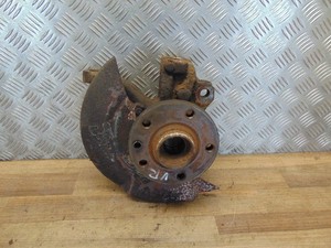 VW T4 2.4 D AAB Achsschenkel Radnabe Radlagergehäuse vorne rechts ohne ABS